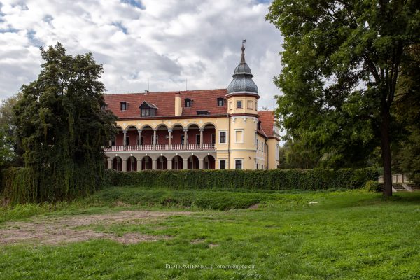 Pałac w Krobielowicach Piotr Miemiec fotografie