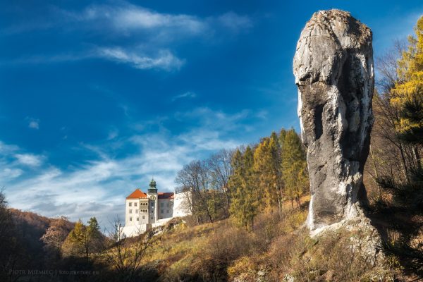 Maczuga Herkulesa i Zamek Królewski w jednym kadrze