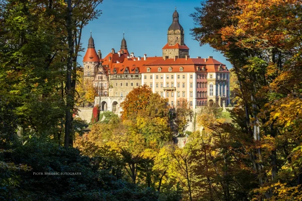 Zamek Książ w jesiennym kadrze